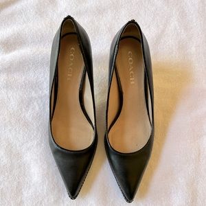 Coach Black  Pump